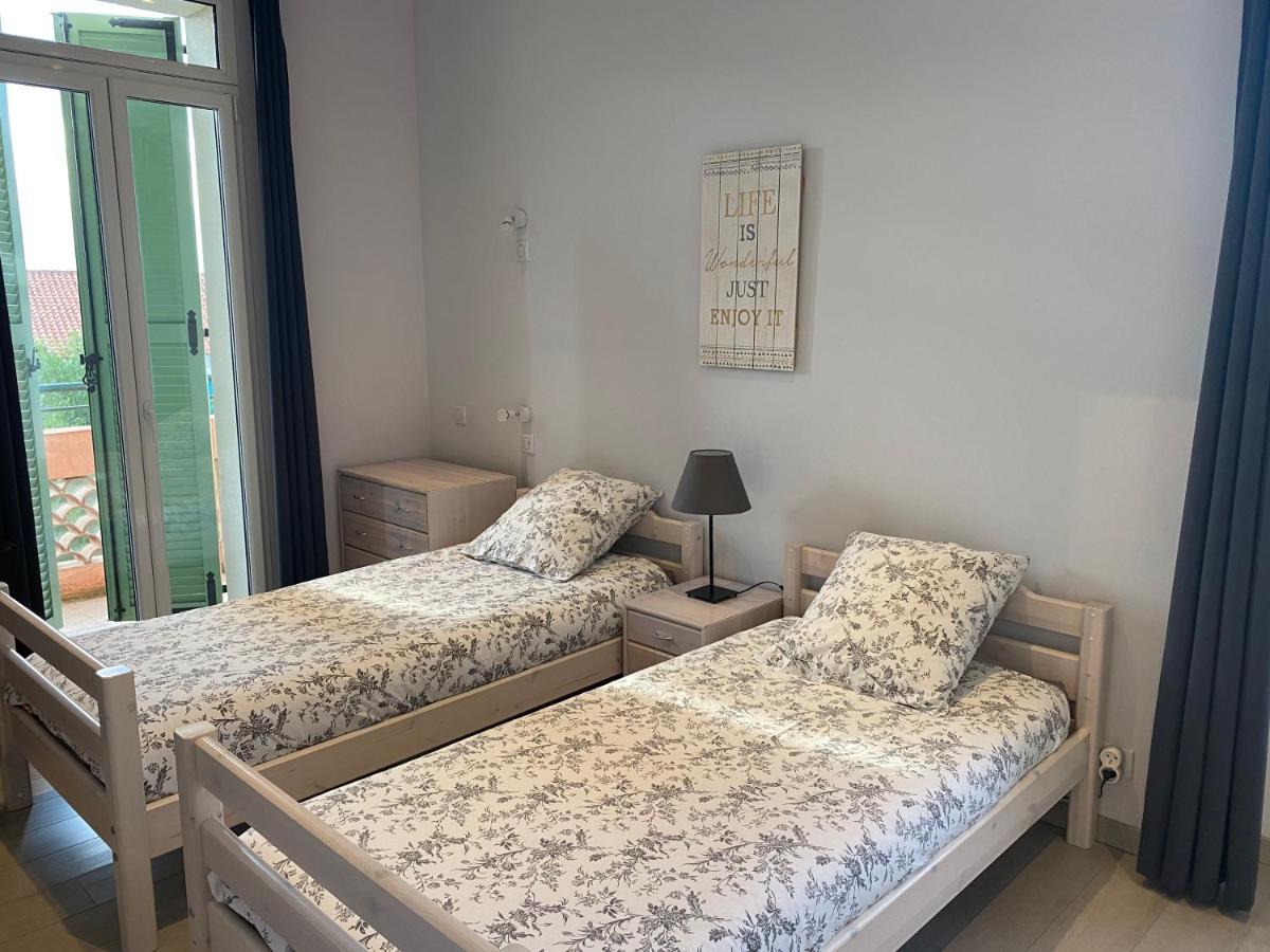 Agreable 3 Pieces Climatise Avec Vue Mer Et Parking 滨海自由城 外观 照片