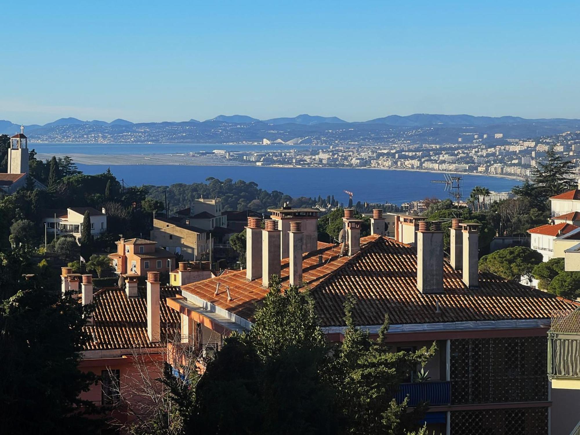 Agreable 3 Pieces Climatise Avec Vue Mer Et Parking 滨海自由城 外观 照片